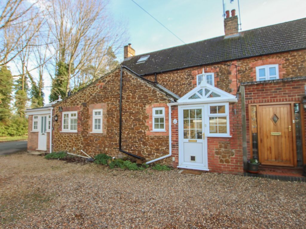 2 bed cottage for sale in May Cottages, Middleton, King's Lynn PE32, £217,500