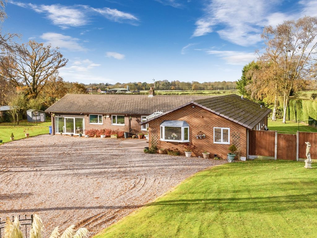 4 bed detached bungalow for sale in Red Bull, Market Drayton TF9, £775,000