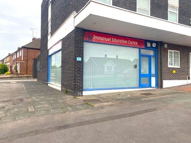 Retail premises to let in Lammermoor Avenue, Birmingham B43, £10,500 pa
