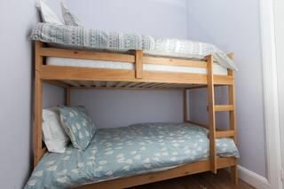 1 bed flat to rent in Bruntsfield Place, Edinburgh EH10, £1,500 pcm