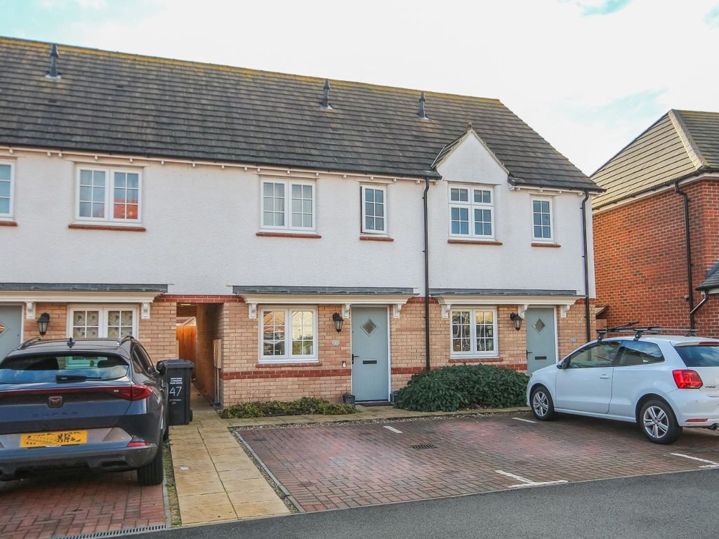 2 bed terraced house for sale in St. Edmunds Way, Hauxton, Cambridge CB22, £400,000