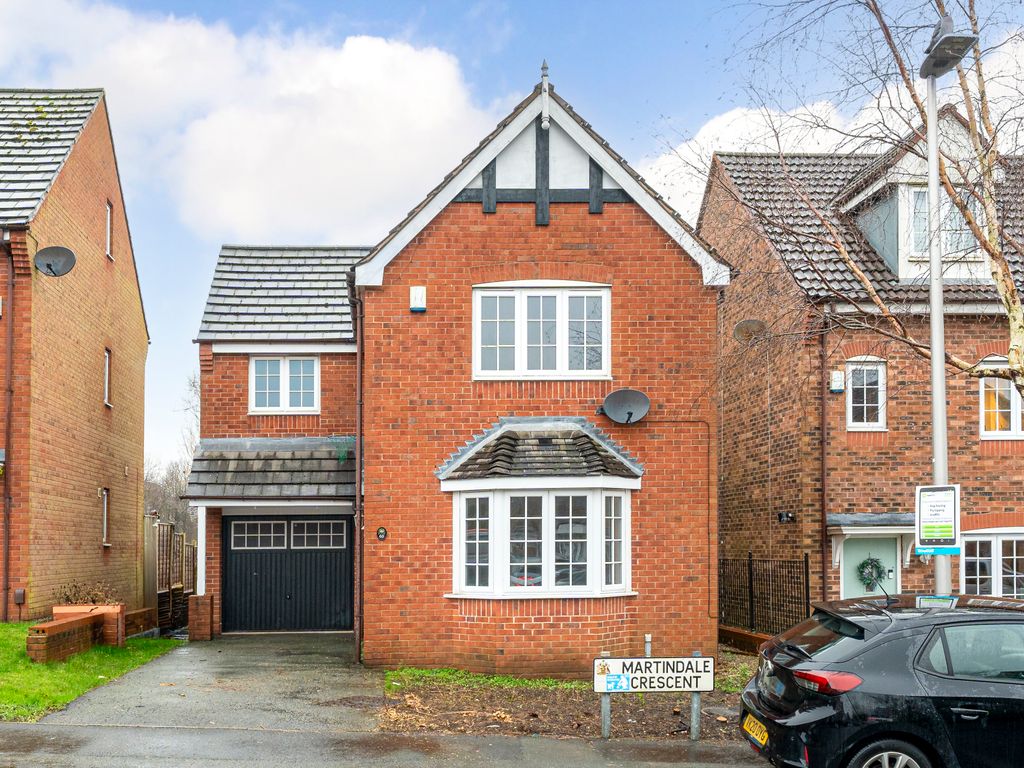3 bed detached house for sale in Martindale Crescent, Wigan WN5, £209,950