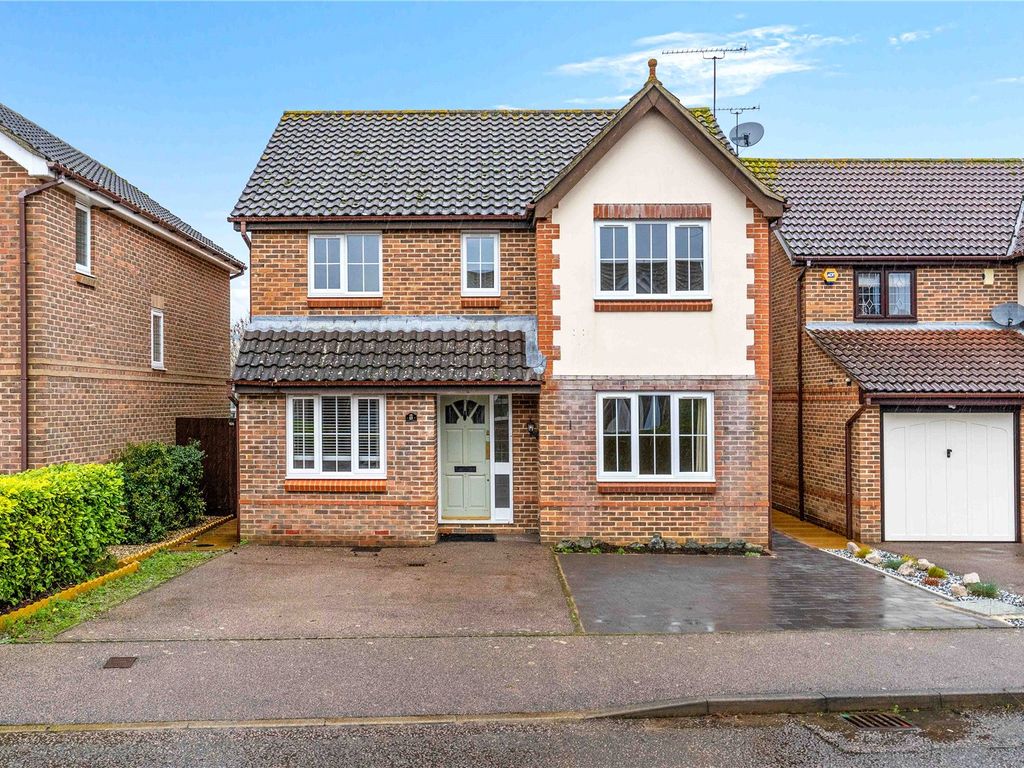 4 bed detached house to rent in Larksway, Bishop