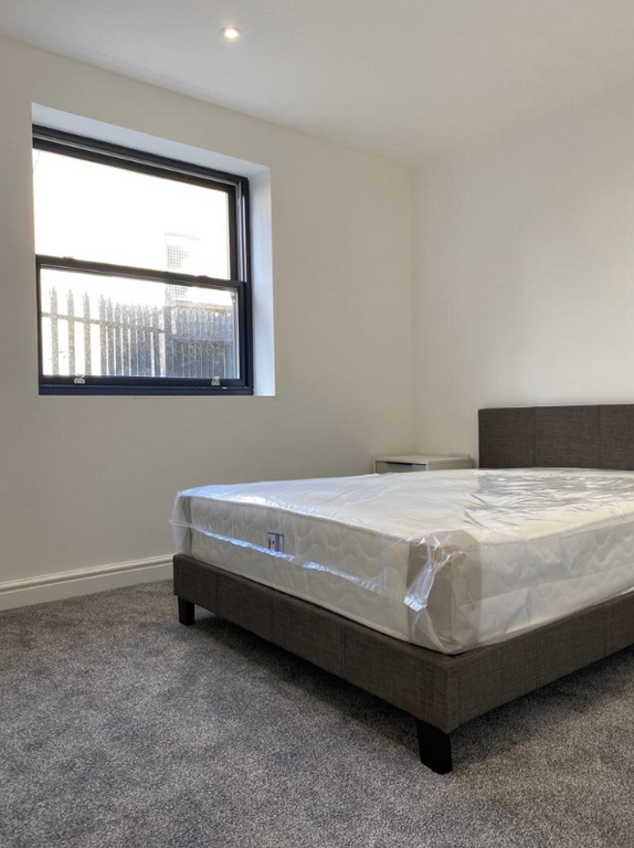 1 bed flat to rent in Eldon Place, Bradford BD1, £625 pcm