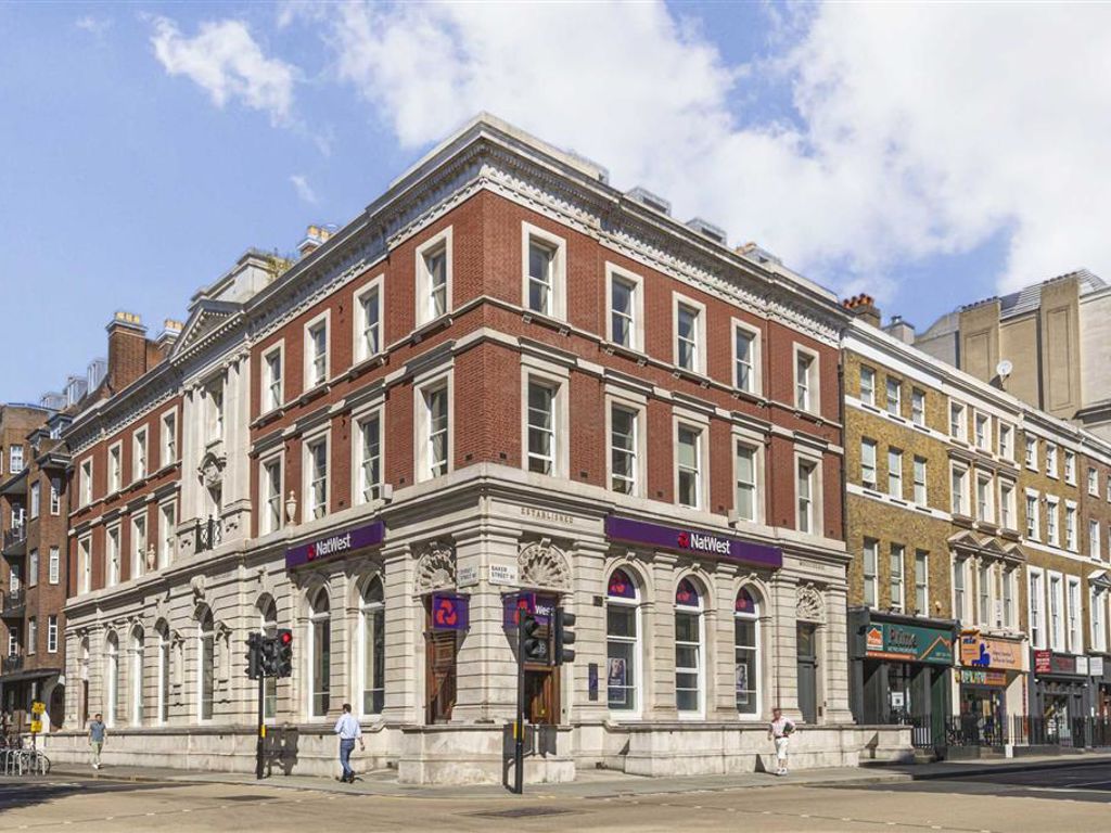 1 bed flat to rent in Baker Street, London W1U, £2,999 pcm