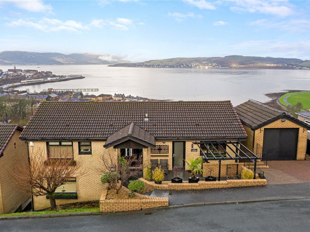 5 bed detached house for sale in Cambridge Avenue, Gourock, Inverclyde PA19, £430,000