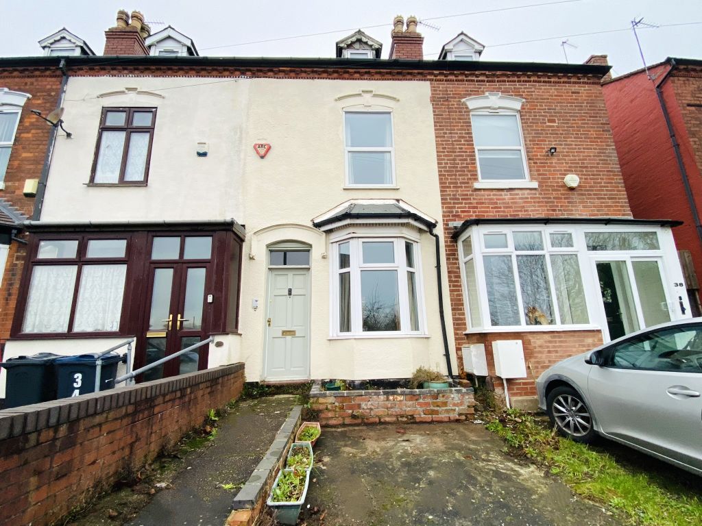 3 bed terraced house to rent in Wiggin Street, Edgbaston, Birmingham B16, £1,000 pcm