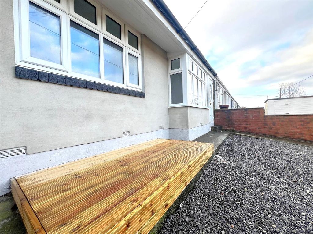 1 bed bungalow for sale in Elizabeth Street, Blackhall Colliery, Hartlepool TS27, £64,999