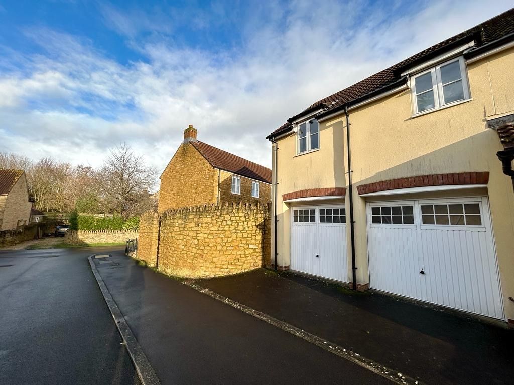 4 bed detached house for sale in Alvington Fields, Yeovil BA22, £380,000