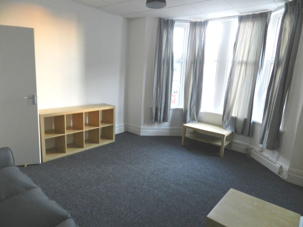 1 bed flat to rent in Laytonia Avenue, Cardiff CF14, £800 pcm