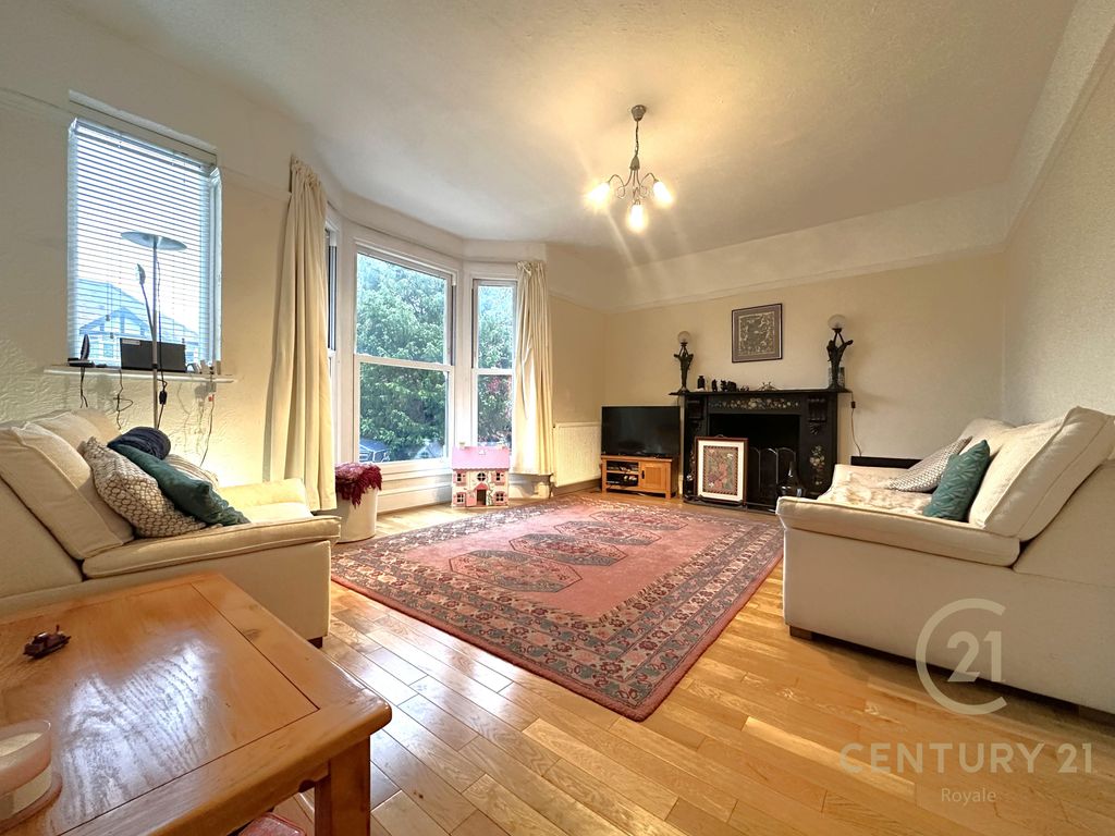 5 bed detached house for sale in Kingston Road, New Malden KT3, £1,800,000