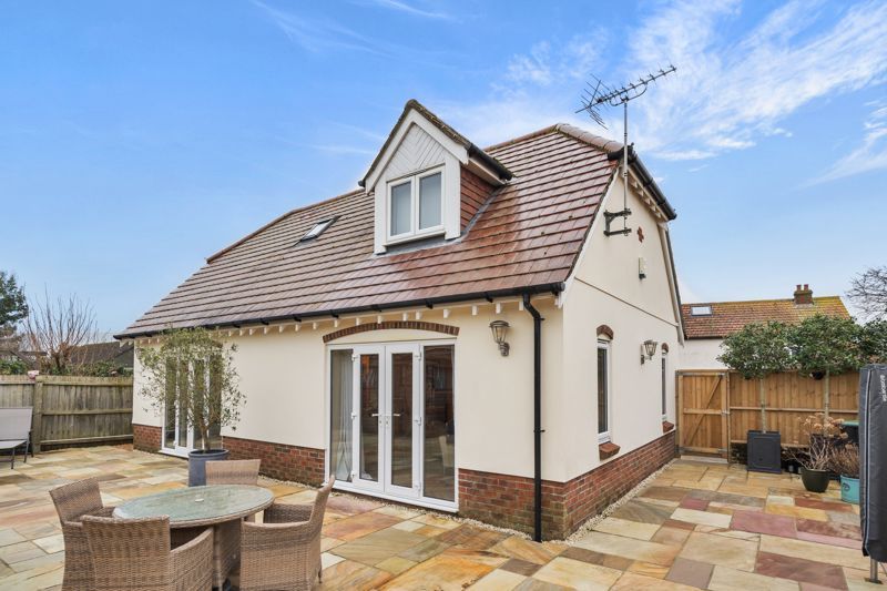 3 bed detached house for sale in Dorchester Road, Wool BH20, £650,000