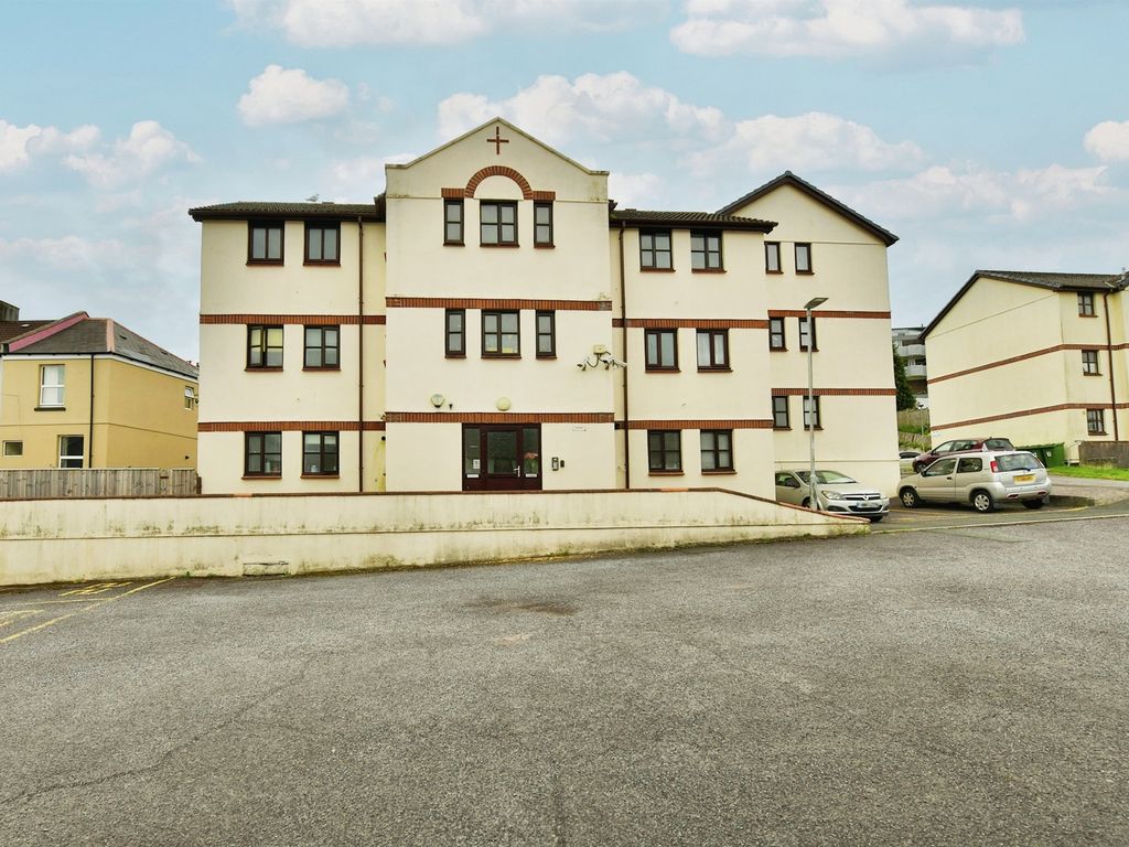 1 bed flat for sale in Freemantle Gardens, Plymouth PL2, £90,000