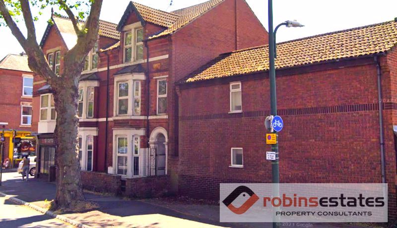 6 bed terraced house to rent in Castle Boulevard, Nottingham NG7, £3,250 pcm