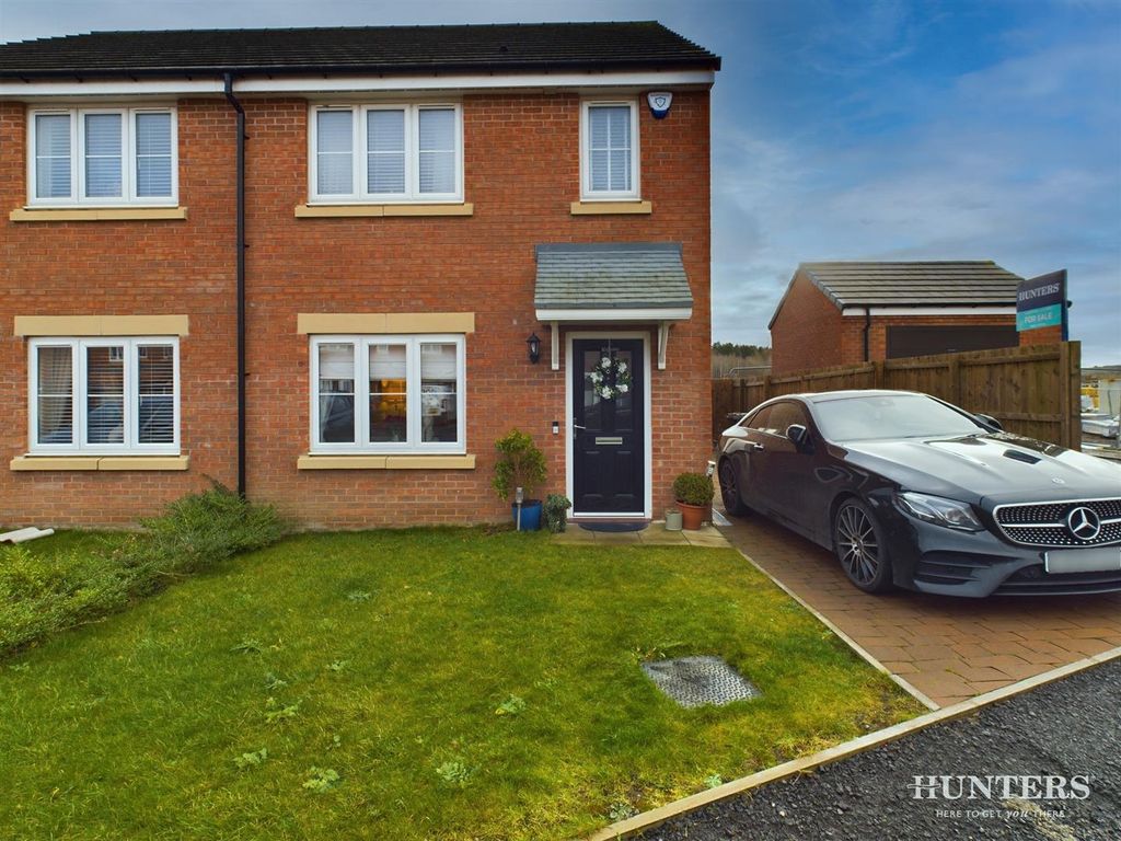 3 bed semi-detached house for sale in Beaumont Way, Consett DH8, £184,950