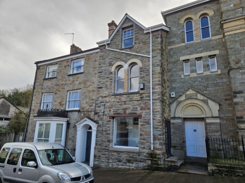 3 bed town house to rent in 82 Fore Street, Bodmin, Cornwall PL31, £995 pcm