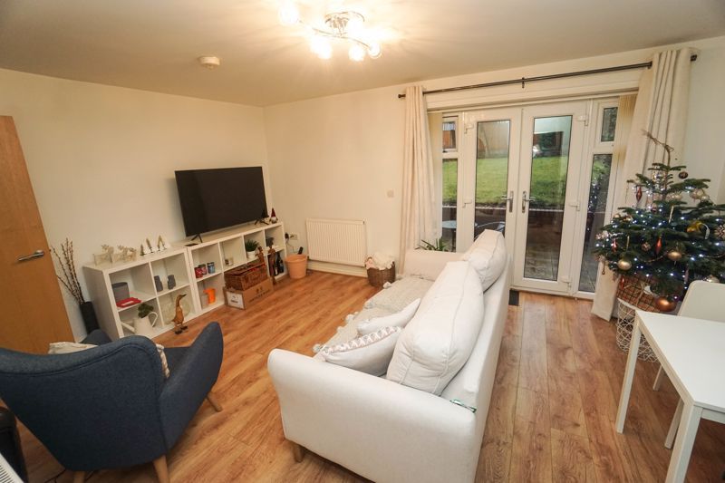 2 bed flat for sale in Mayfield Street, Atherton, Manchester M46, £115,000
