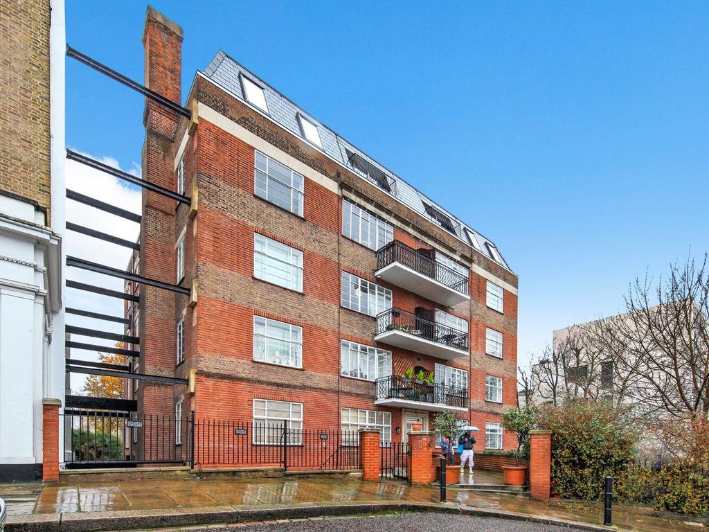 2 bed flat to rent in Ladbroke Grove House, Ladbroke Grove, London W11, £2,000 pcm