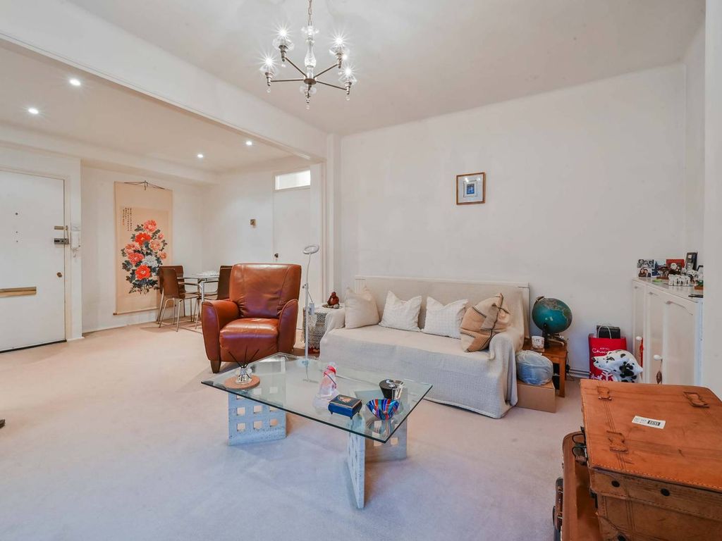 2 bed flat for sale in Eamont Street, St John's Wood, London NW8, £800,000