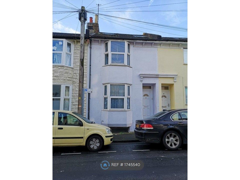 5 bed terraced house to rent in St. Mary Magdalene Street, Brighton BN2, £3,250 pcm