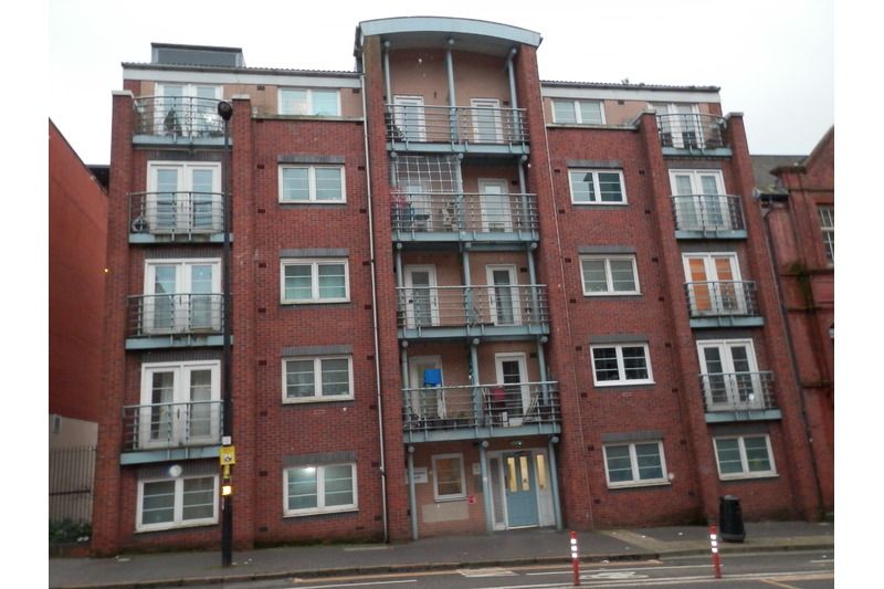 2 bed flat to rent in Bradford Street, Digbeth, Birmingham B12, £1,100 pcm