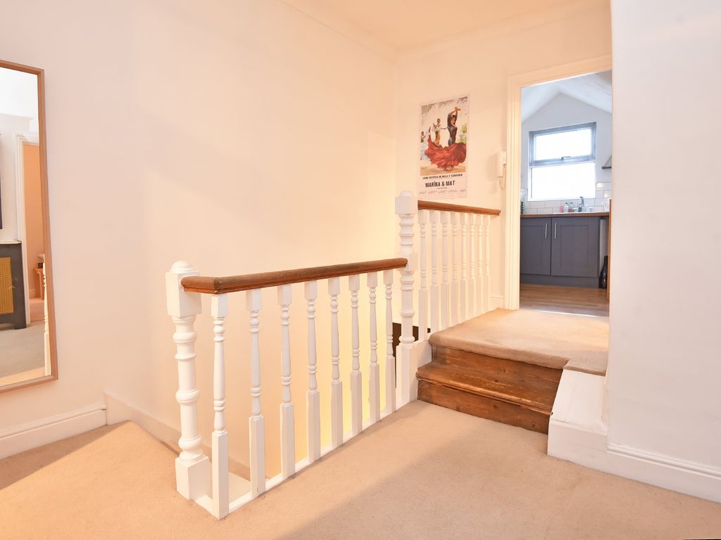 1 bed flat for sale in West Cliffe Terrace, Harrogate HG2, £175,000