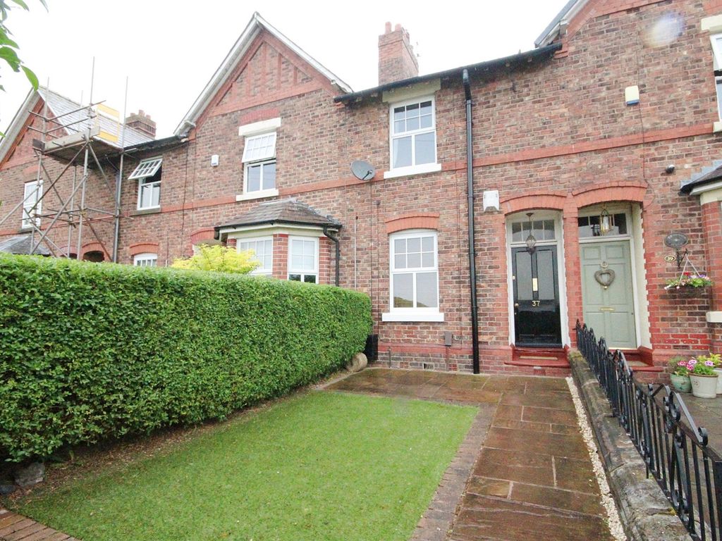 2 bed terraced house to rent in Tannery Lane, Penketh WA5, £925 pcm