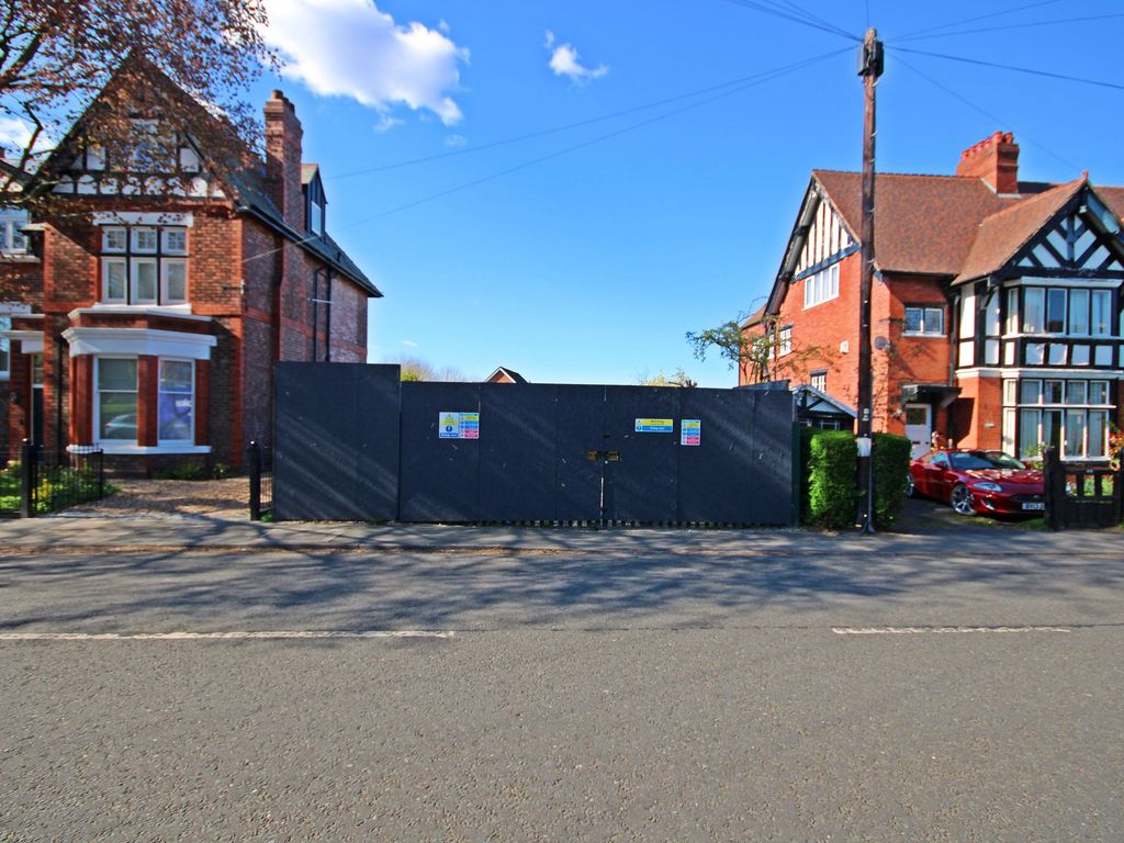 Land for sale in Whitefield Road, Stockton Heath WA4, £275,000