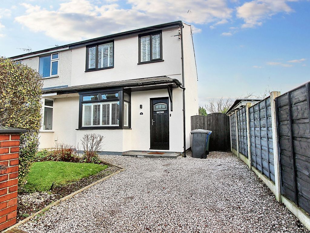 3 bed semi-detached house for sale in Dalton Avenue, Whitefield M45, £265,000