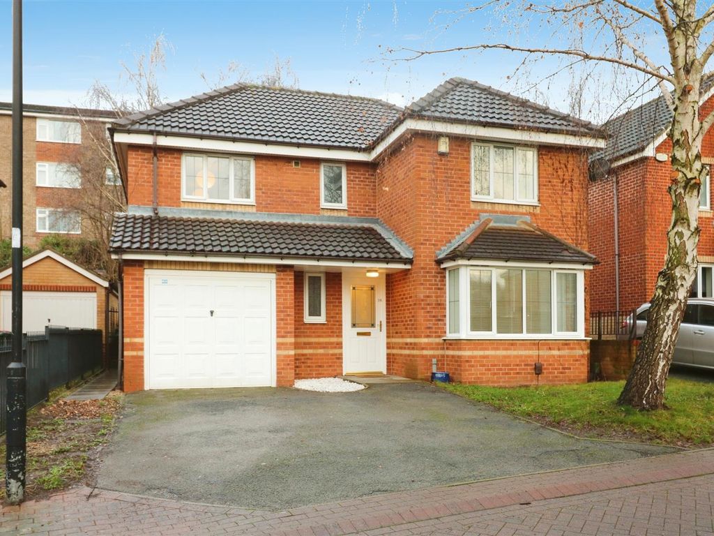 5 bed detached house for sale in Norrels Drive, Broom, Rotherham S60, £275,000