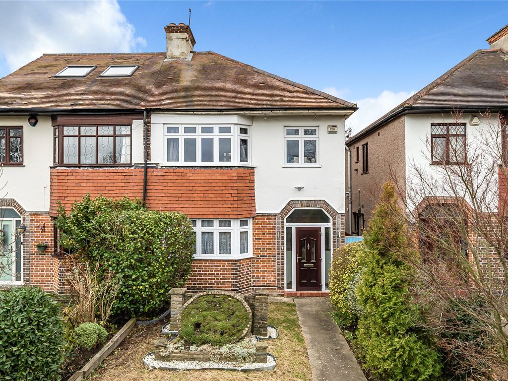 3 bed semi-detached house for sale in Bromley Common, Bromley BR2, £675,000