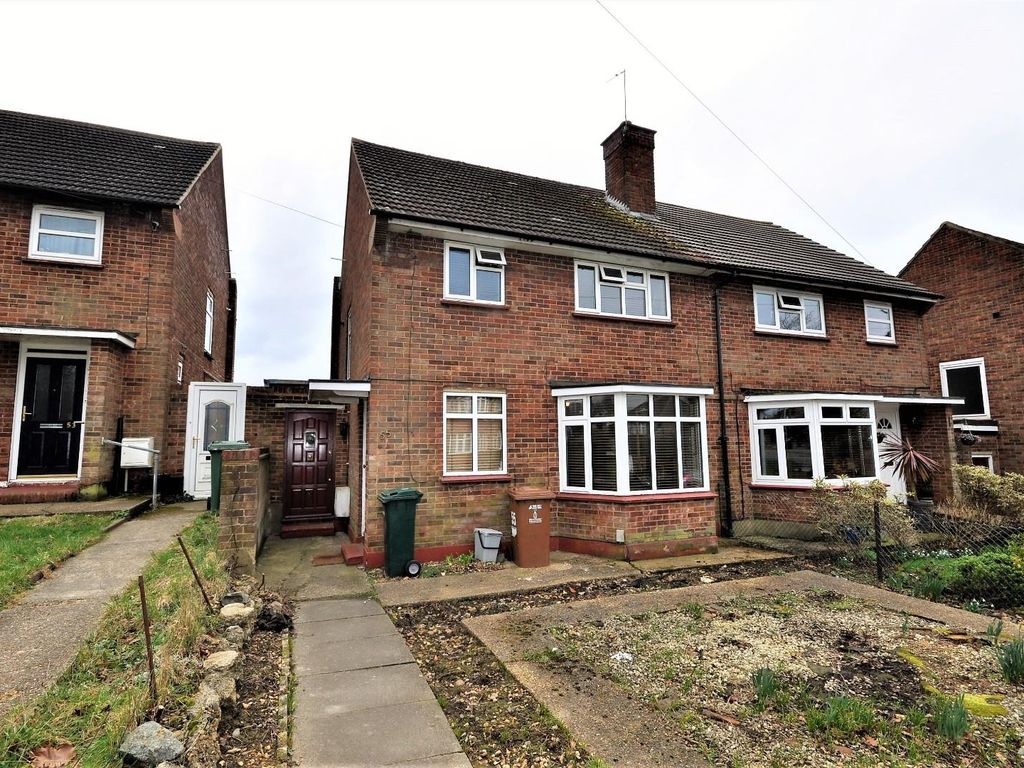 3 bed semi-detached house to rent in Hazelwood Lane, Abbots Langley WD5, £1,750 pcm