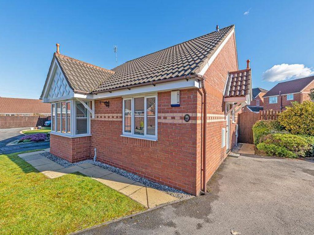 2 bed detached bungalow for sale in Blackley Close, Latchford WA4, £320,000