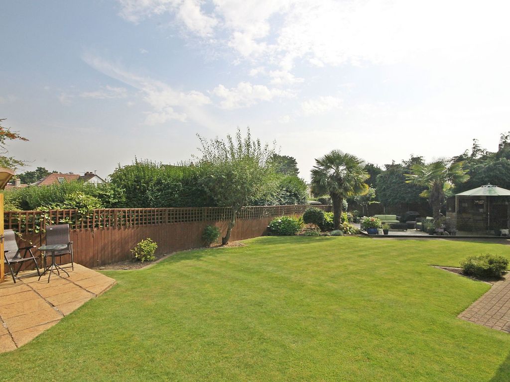 4 bed detached house for sale in Stonehill Close, Appleton WA4, £625,000