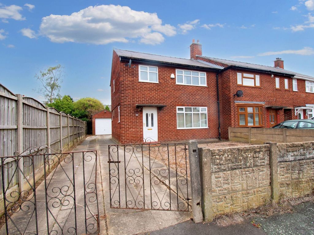 3 bed semi-detached house for sale in Ullswater Avenue, Warrington WA2, £175,000