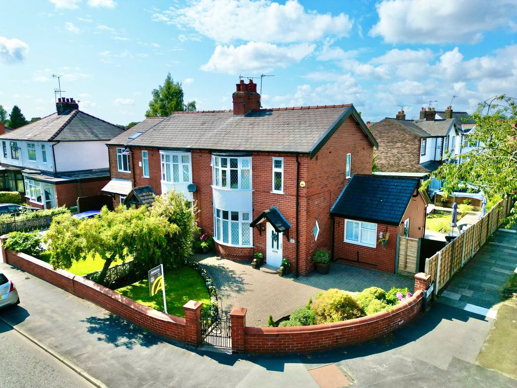 3 bed semi-detached house for sale in Kiln Lane, Dentons Green WA10, £340,000