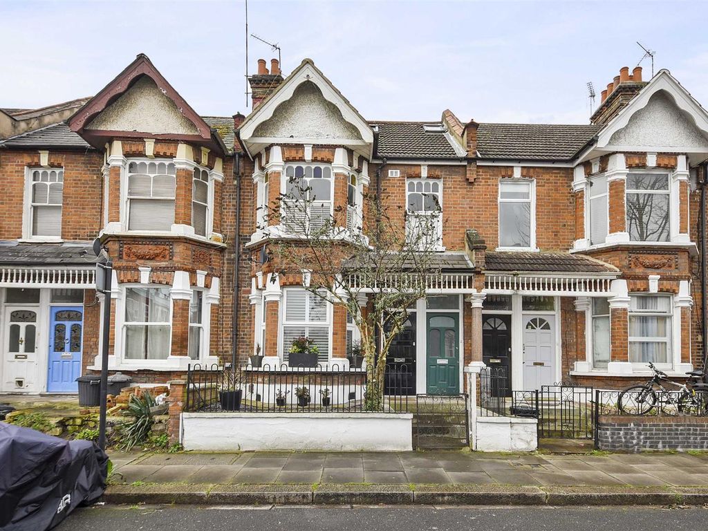2 bed flat for sale in St. Elmo Road, London W12, £560,000