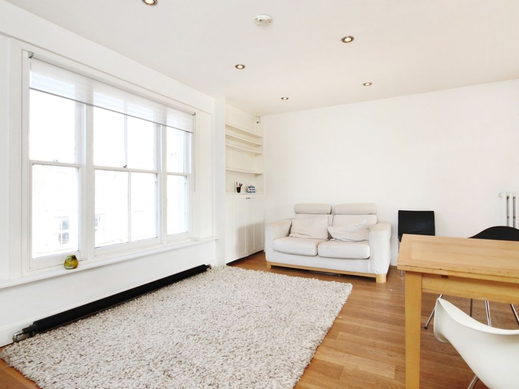 2 bed flat to rent in King Henrys Walk, London N1, £2,925 pcm