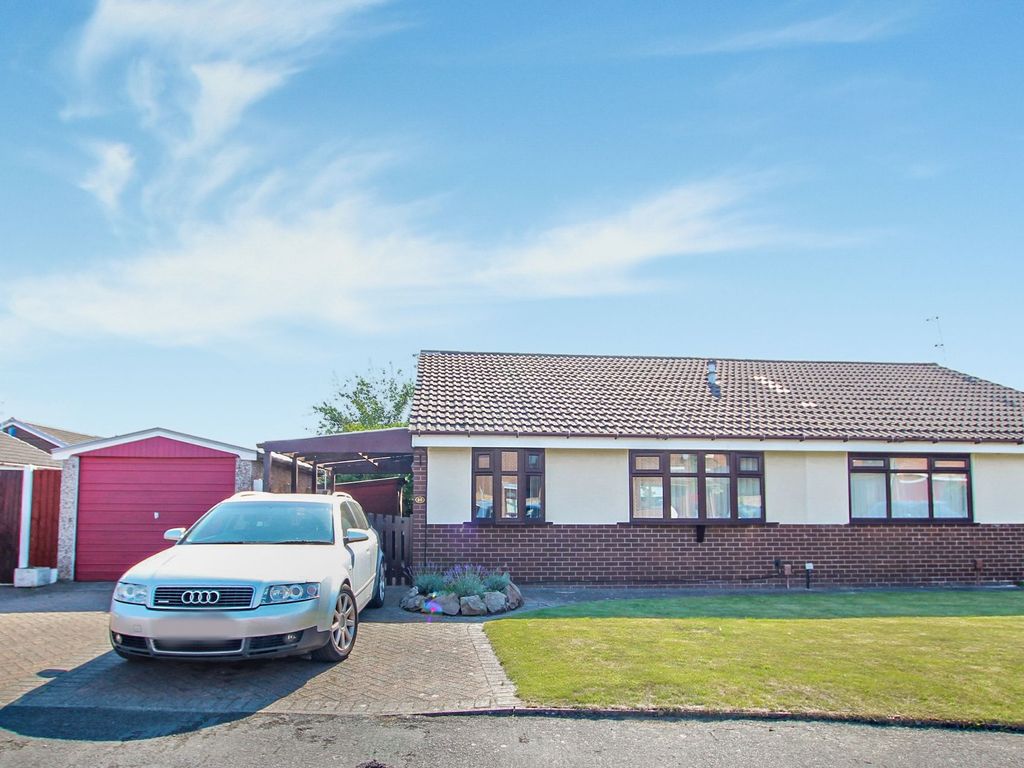 2 bed semi-detached bungalow for sale in New Barn Avenue, Ashton-In-Makerfield WN4, £165,000