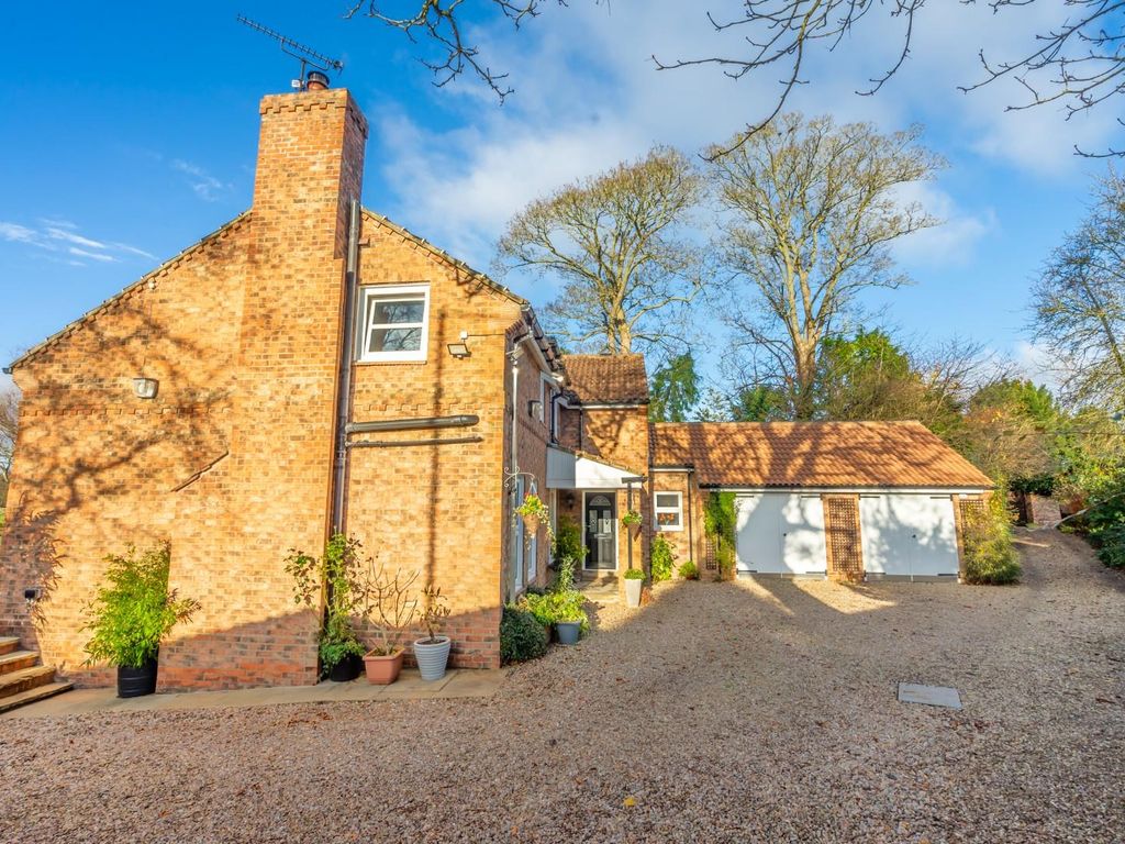 4 bed detached house for sale in The Old Village, Huntington, York YO32, £900,000