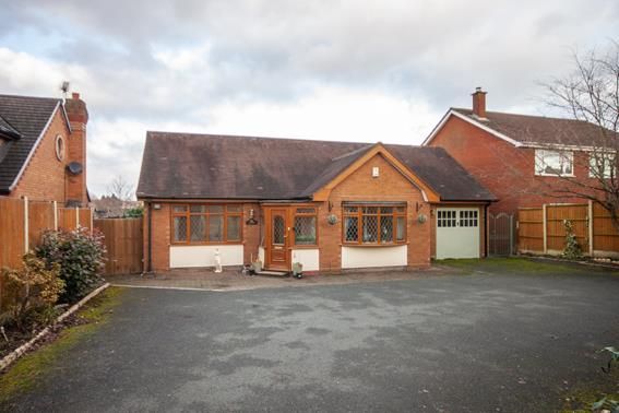 2 bed detached bungalow for sale in Highfields Road, Chasetown, Burntwood WS7, £395,000