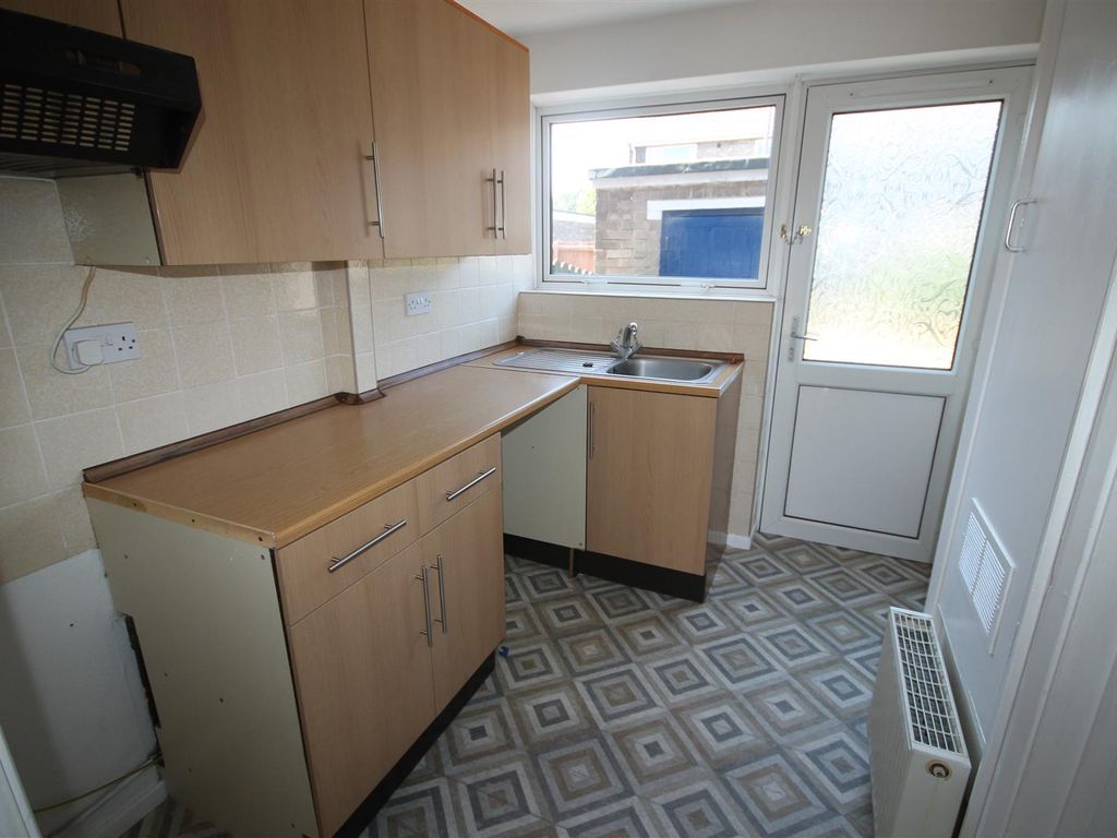 2 bed property to rent in Borrowdale Grove, Crook DL15, £550 pcm