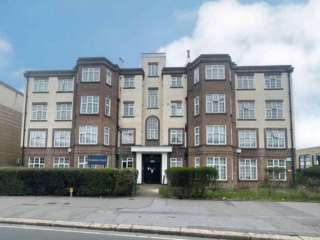 2 bed flat for sale in 16 St. James Court, St. James