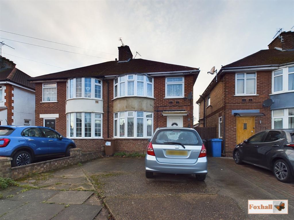 3 bed property for sale in Heath Road, Ipswich IP4, £250,000