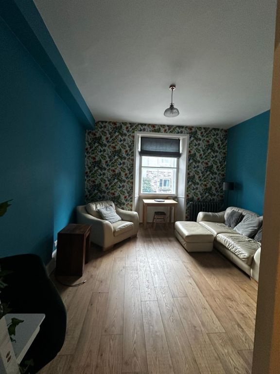 1 bed flat to rent in Bridge Road, Colinton, Edinburgh EH13, £1,050 pcm