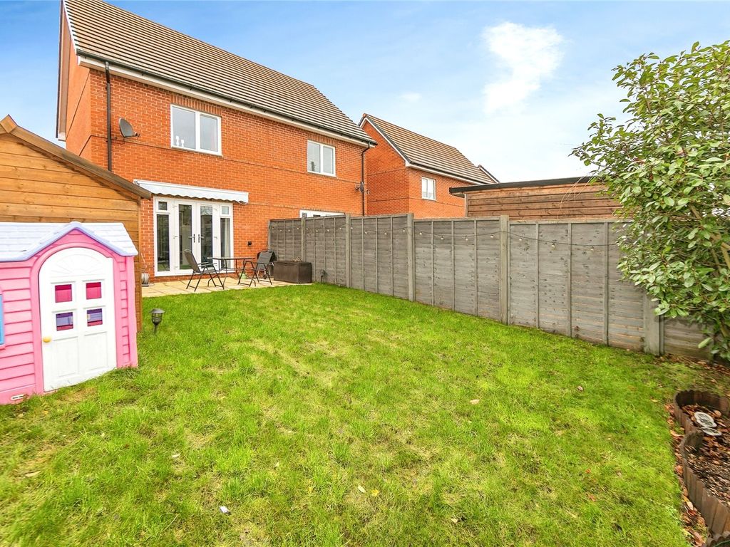 2 bed semi-detached house for sale in Appleby Walk, Spencers Wood RG7, £415,000