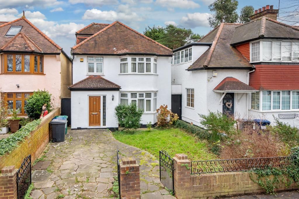 4 bed detached house for sale in Greenfield Gardens NW2,, £1,100,000