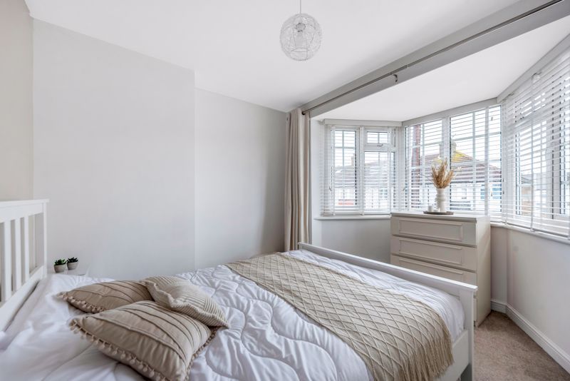 3 bed terraced house for sale in Ingram Road, Dartford DA1, £425,000