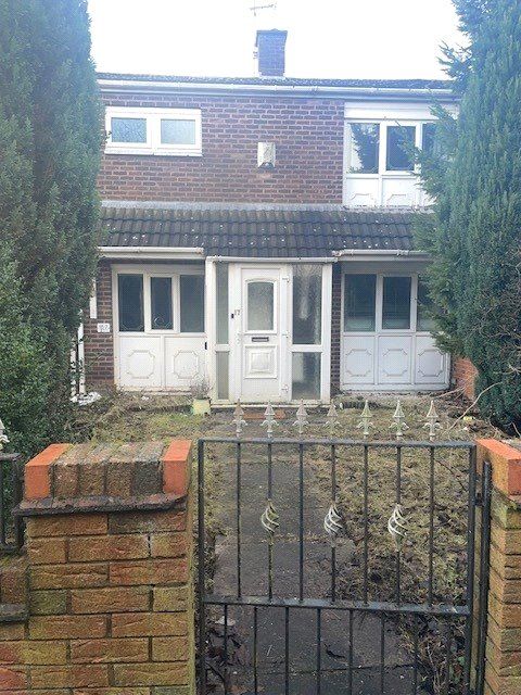 3 bed terraced house for sale in Rudge Close, Willenhall, West Midlands WV12, £135,000