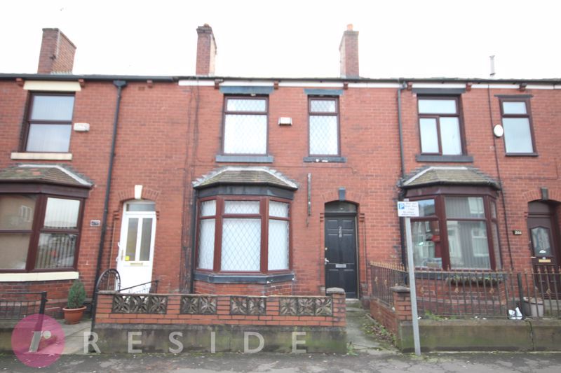 3 bed terraced house for sale in Milnrow Road, Kingsway, Rochdale OL16, £160,000